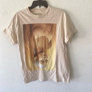 Ariana Grande tan beige tee graphic tee t-shirt top short sleeve